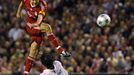 Steven Gerrard v dresu Liverpoolu.