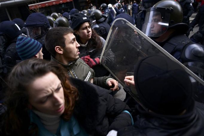 Proti demonstrantům v Sofii zasáhla policie