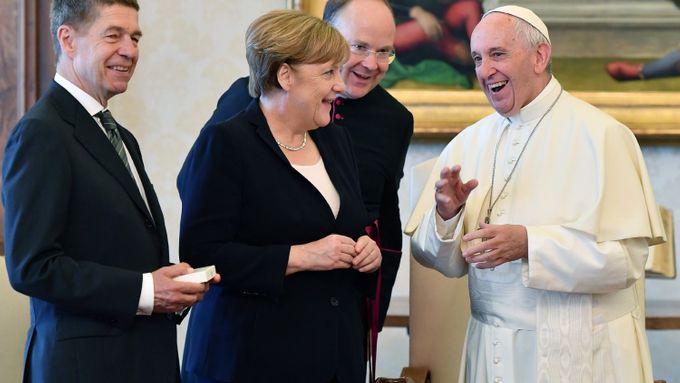 Německá kancléřka Angela Merkelová a papež František.