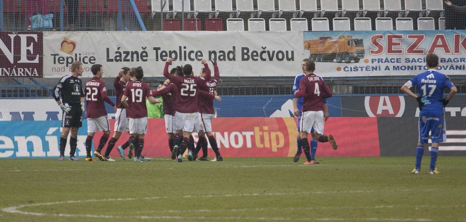 Fotbal, Gambrinus liga, Olomouc - Sparta: radost Sparty