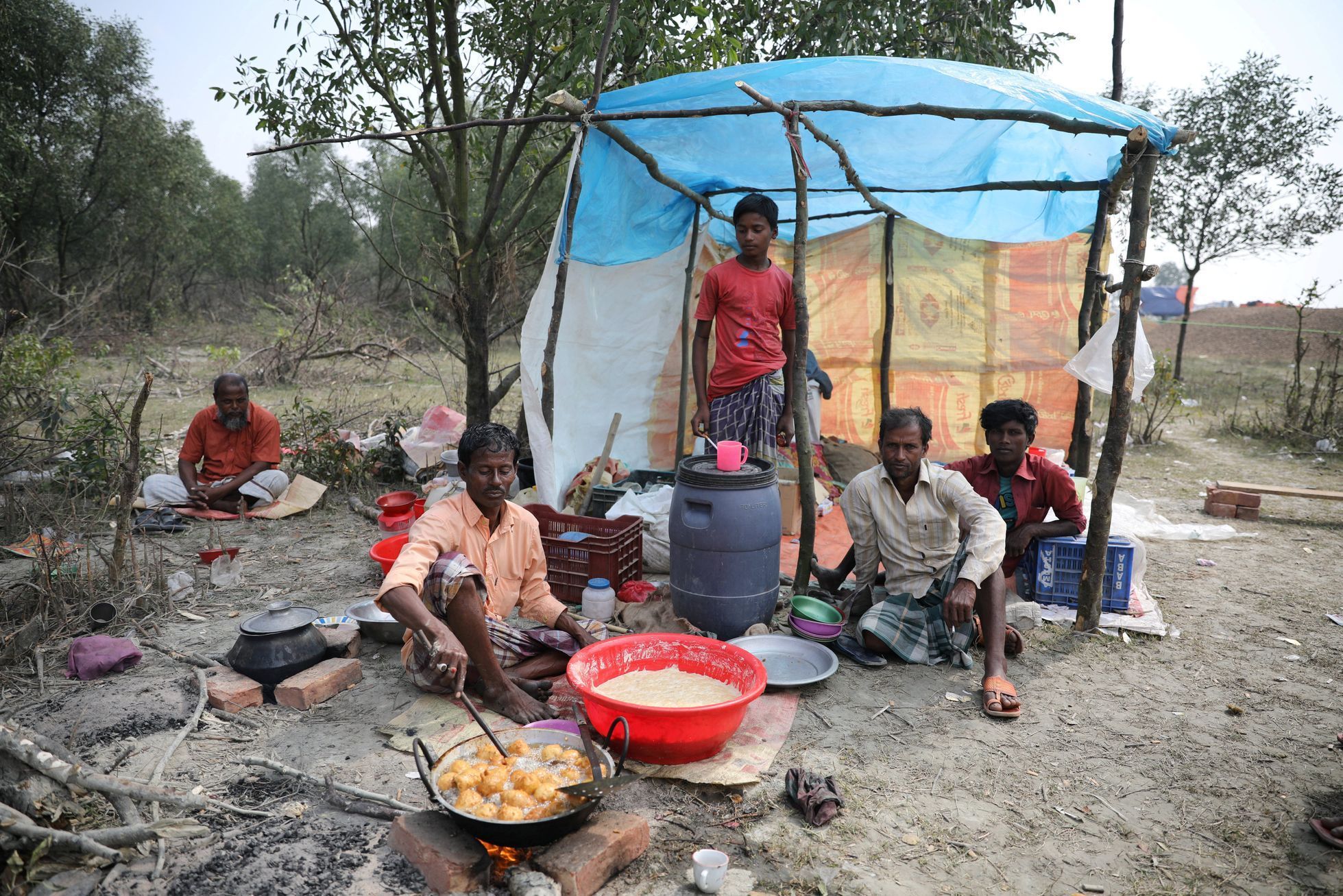 Plovoucí ostrov v Bengálském zálivu má sloužit jako detenční centrum pro Rohingy prchající z Barmy.