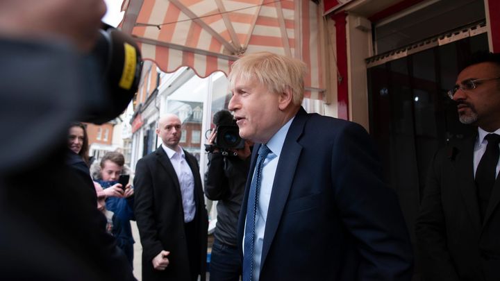 Hlasování o důvěře Johnsonovi skončilo, podpořilo ho nejméně 169 poslanců; Zdroj foto: Sky UK