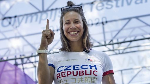Eva Samková na olympijském festivalu v Praze