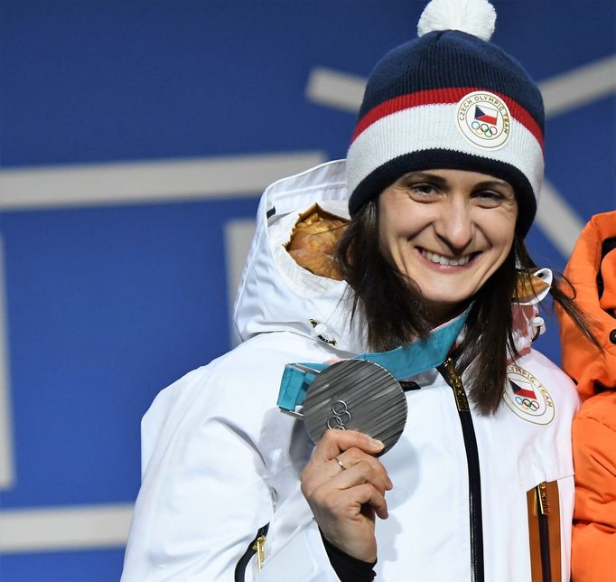 Martina Sáblíková se stříbrnou medailí ze závodu na 5000 m na ZOH 2018