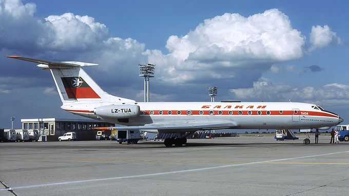 Tupolev společnosti Balkan Bulgarian Airlines na snímku ze 70. let minulého století.