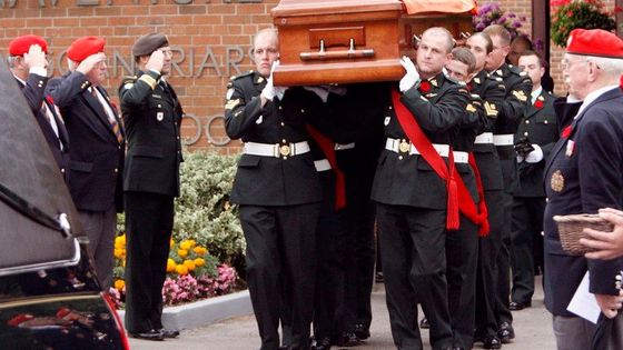 Obrazem: Pohřeb Tomáše Bati v Torontu