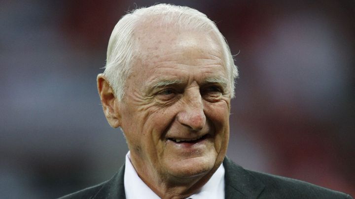 Zemřel světový šampion, který načal revoluci ve fotbalových přestupech; Zdroj foto: Reuters