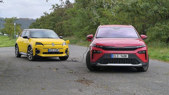 Opravdu to funguje? Zkusili jsme dobít auto autem, výsledek nás trochu zaskočil