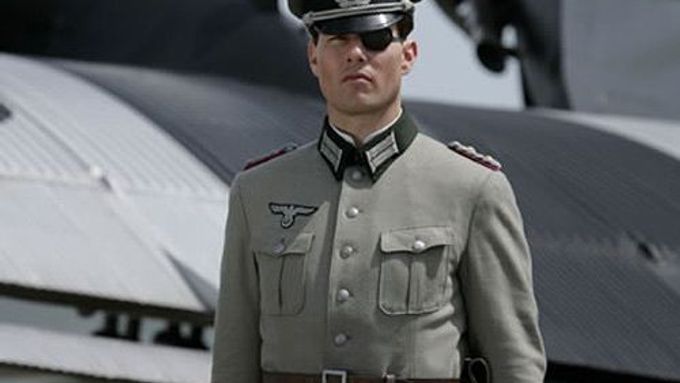 Tom Cruise jako Claus von Stauffenberg