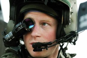 Foto: Princ Harry v Afghánistánu