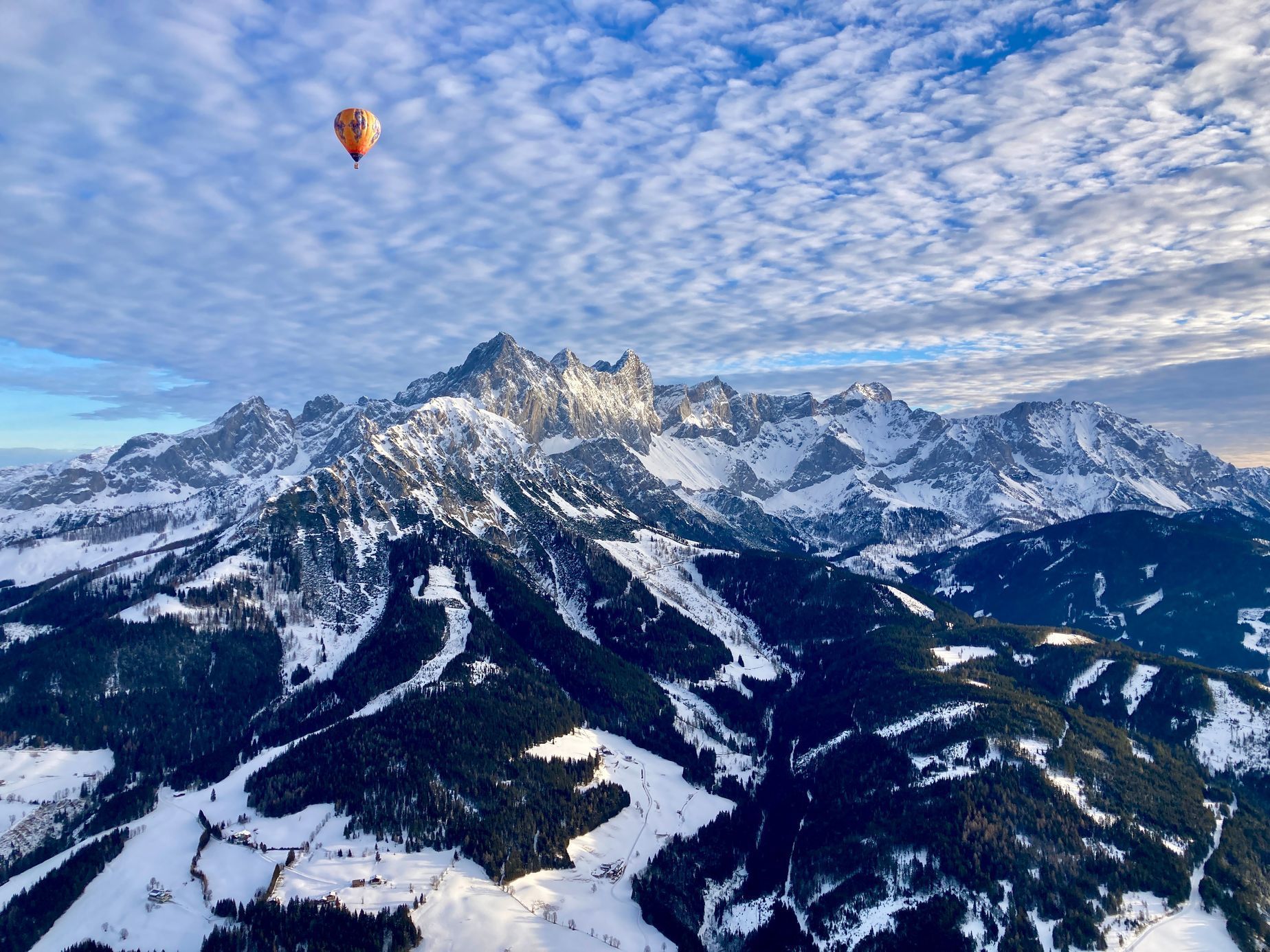 Zimní balonová fiesta Filzmoos
