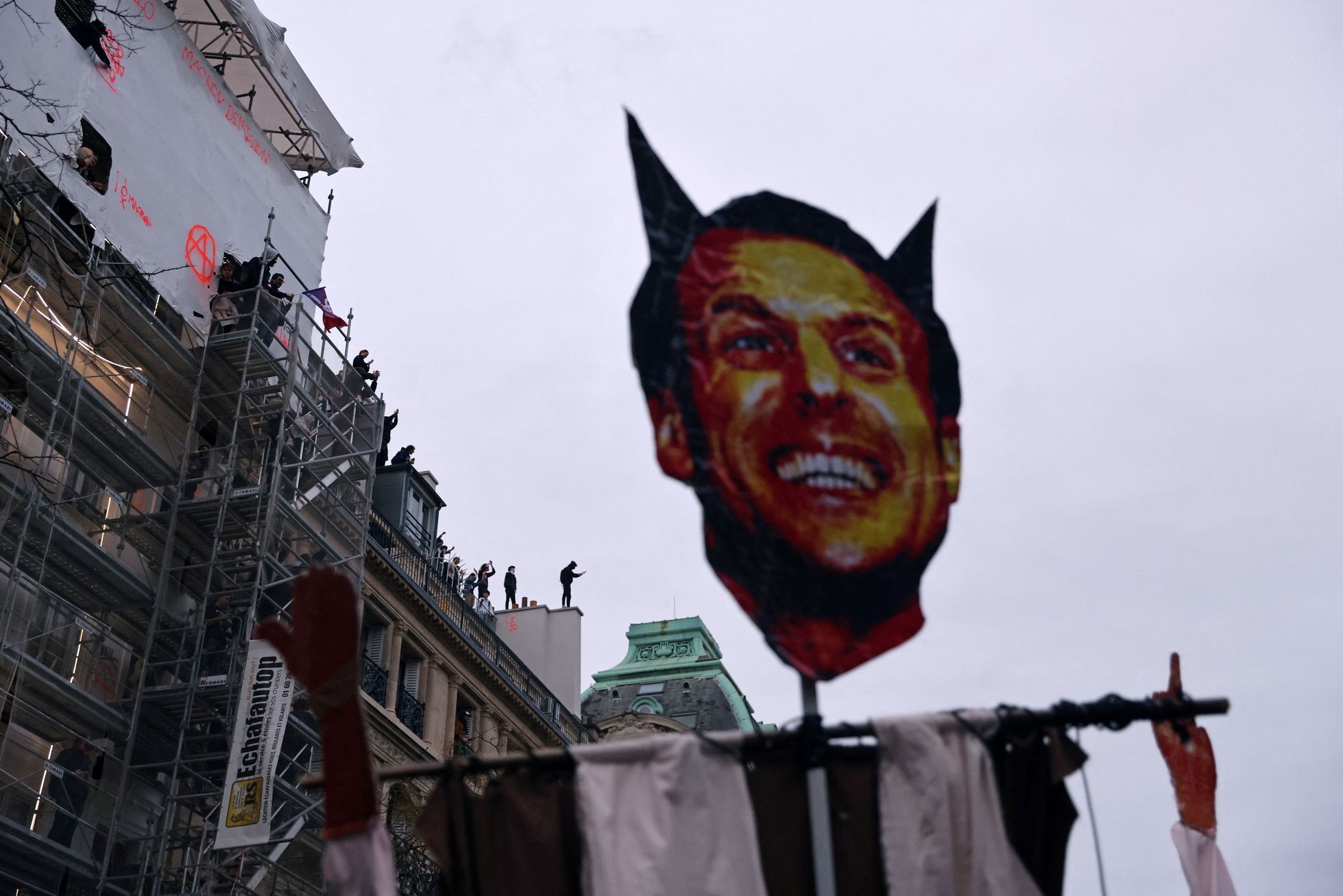 Francie, důchodová reforma, protest.