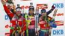 Stupně vítězů - (zprava) Carl Johan Bergman, Martin Fourcade a Emil Hegle Svendsen