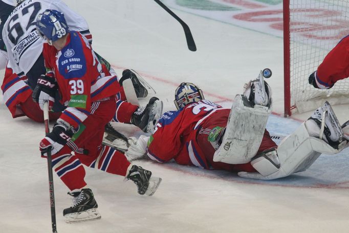 Lev Praha vs. Magnitogorsk, čtvrté finále KHL v O2 aréně (Vehanen)