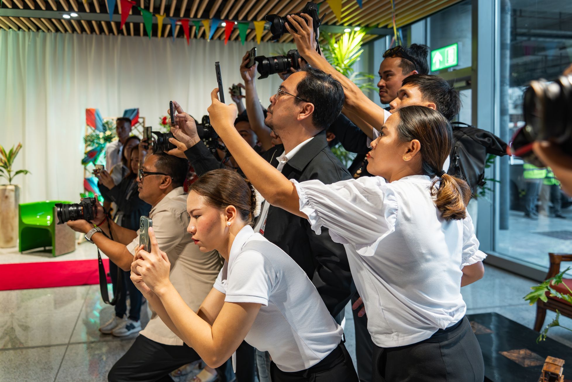 Markéta Pekarová Adamová, Filipíny, Asie, diplomacie, předsedkyně sněmovny