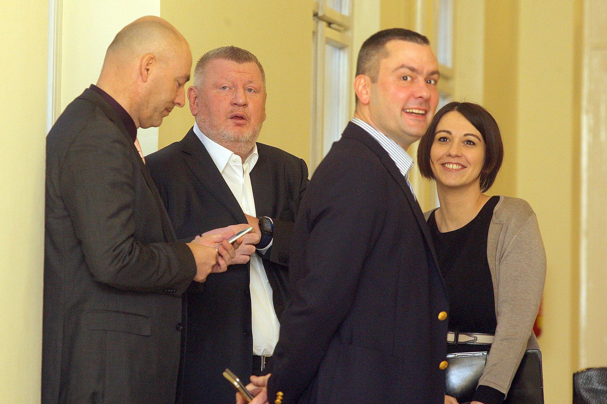 Rittig, Nečasová, Jindra a Michal u soudu