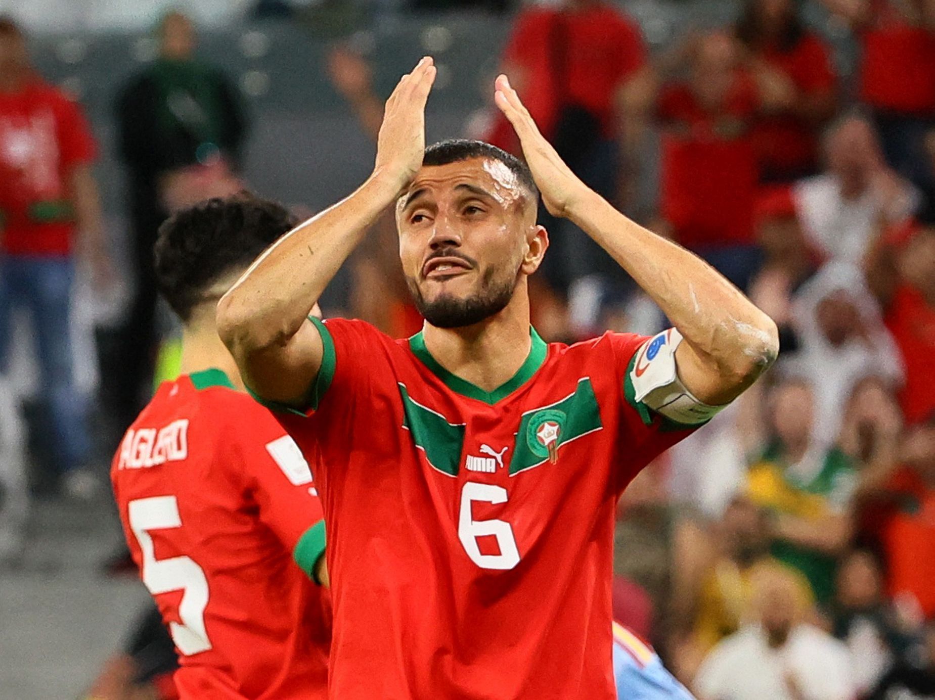 Romain Saís v osmifinále MS 2022 Maroko - Španělsko