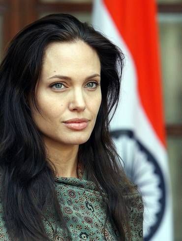 Angelina mizí před očima? Co s ní je?