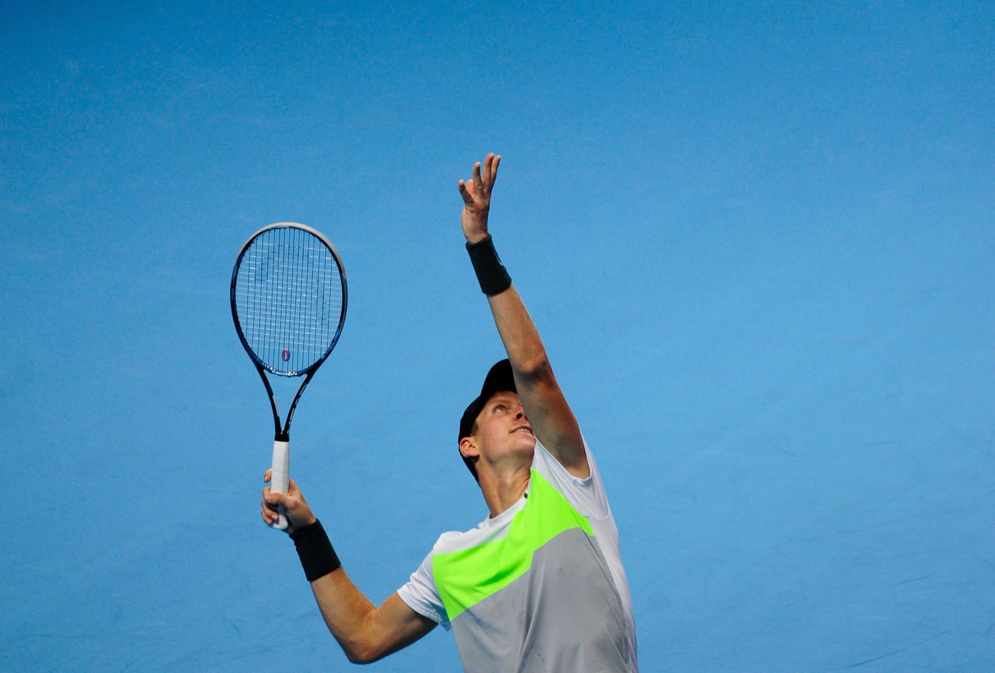 Český tenista Tomáš Berdych v utkání s Britem Andym Murraym ve finále Turnaje mistrů 2012.