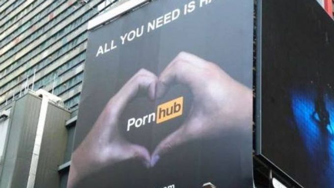 PornHub, bilboard