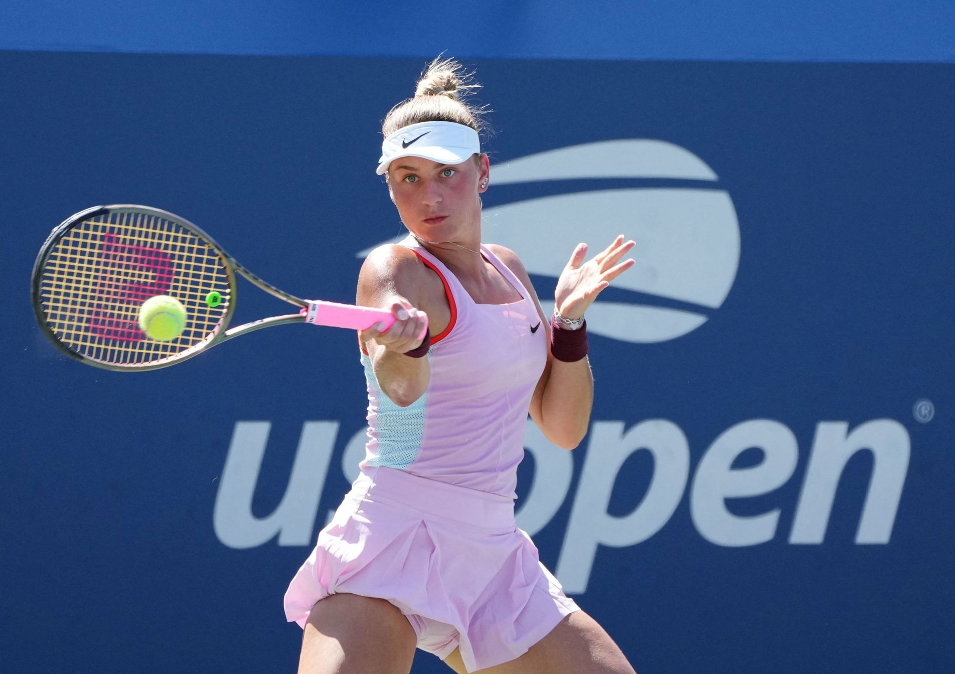 US Open 2022, 4. den (Marta Kosťuková)