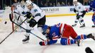 NHL, New York Rangers - San Jose: Filip Chytil (72) - Mario Ferraro (38)