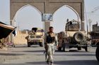 Tažení Afghánistánem. Tálibán dobyl další velké město, ovládá už dvě třetiny země