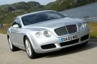 Bentley Continental GT - Luxusní kupé má punc vozu pro mafiány a fotbalisty. Vytříbený dvanáctiválec potěší sílou i perfektním zvukem. Vybrali jsme: W12 (2005) najeto 118t km, cena: 1 000 000 Kč.