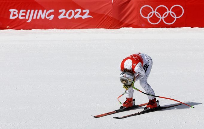 Ester Ledecká v cíli sjezdu na ZOH 2022 v Pekingu