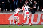 Losování živě: Slavia a Sparta se dozvídají soupeře pro osmifinále Evropské ligy