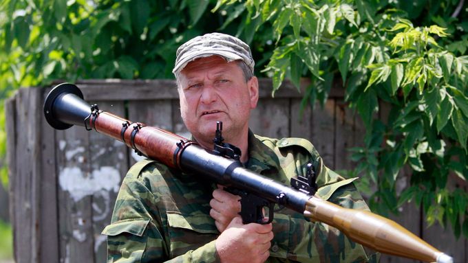 Ozbrojený separatista v Seversku.