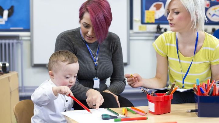 Zavedení inkluze Česko zaspalo. Stát podle NKÚ dost nepřipravil školy ani učitele