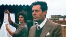 Marcello Mastroianni a Sophia Loren ve filmu Zvláštní den.