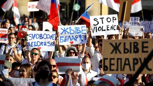 Demonstrace s názvem Svobodné Bělorusko 2020 na podporu běloruských demonstrantů v Praze.
