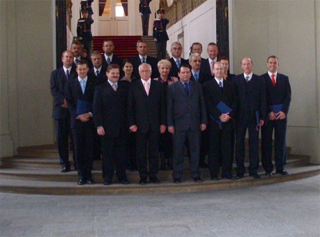 Vláda Jiřího Paroubka při jmenování v dubnu 2005