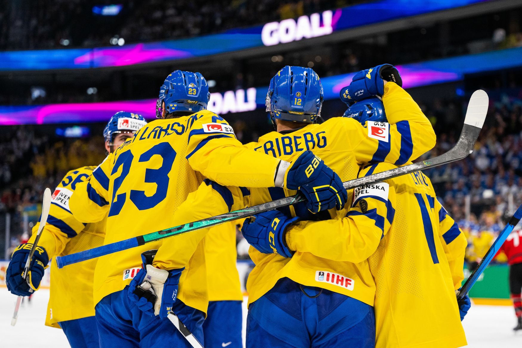 Švédové slaví gól ve čtvrtfinále MS 2022 Švédsko - Kanada