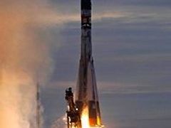 Raketa Sojuz dopravila vesmírnou turistku na desetidenní orbitální dovolenou.