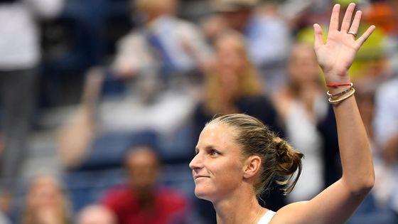 Karolína Plíšková se raduje z postupu do 3. kola US Open