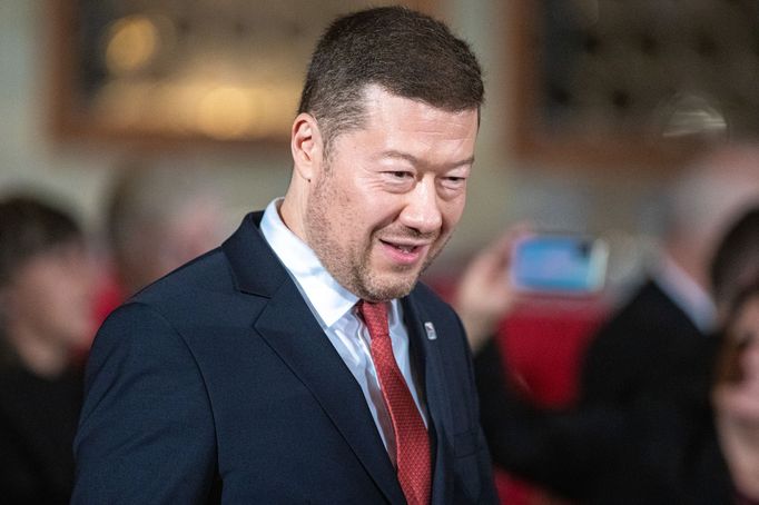 Prezident ČR Petr Pavel udělil 28. 10. 2023 u příležitosti 105. výročí vzniku Československa státní vyznamenání, na snímku je politik Tomio Okamura.