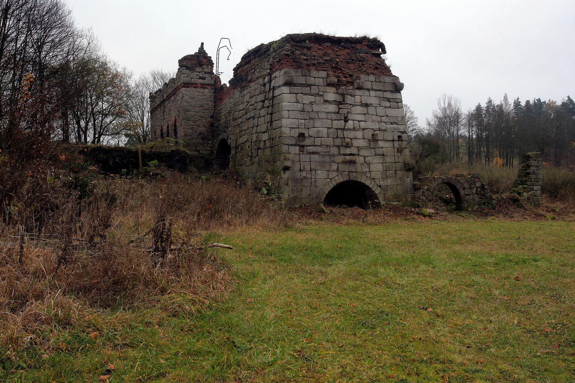 Památné ruiny Karlovarského kraje