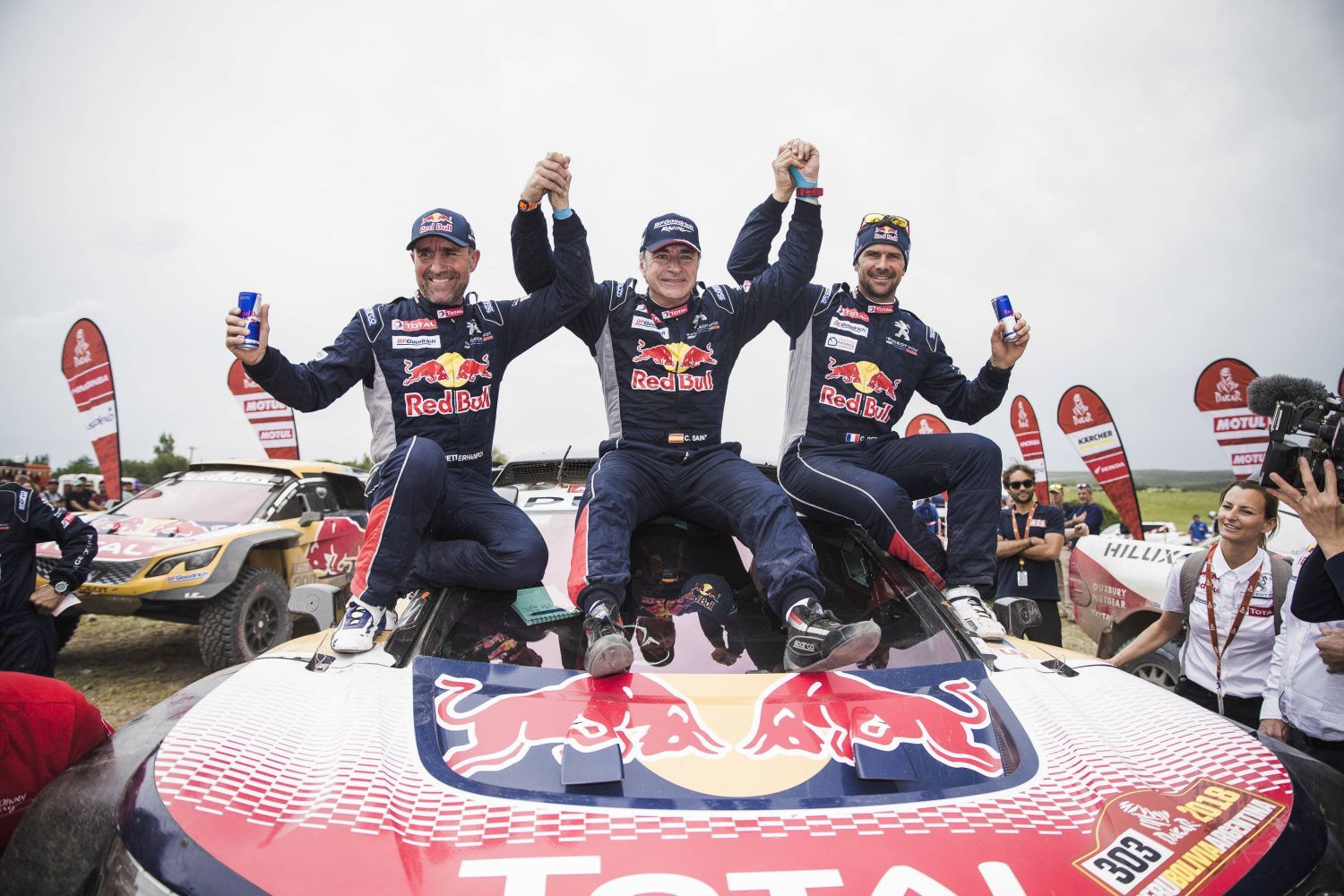 Rallye Dakar 2018: Stéphane Peterhansel, Carlos Sainz a Cyril Despres, Peugeot