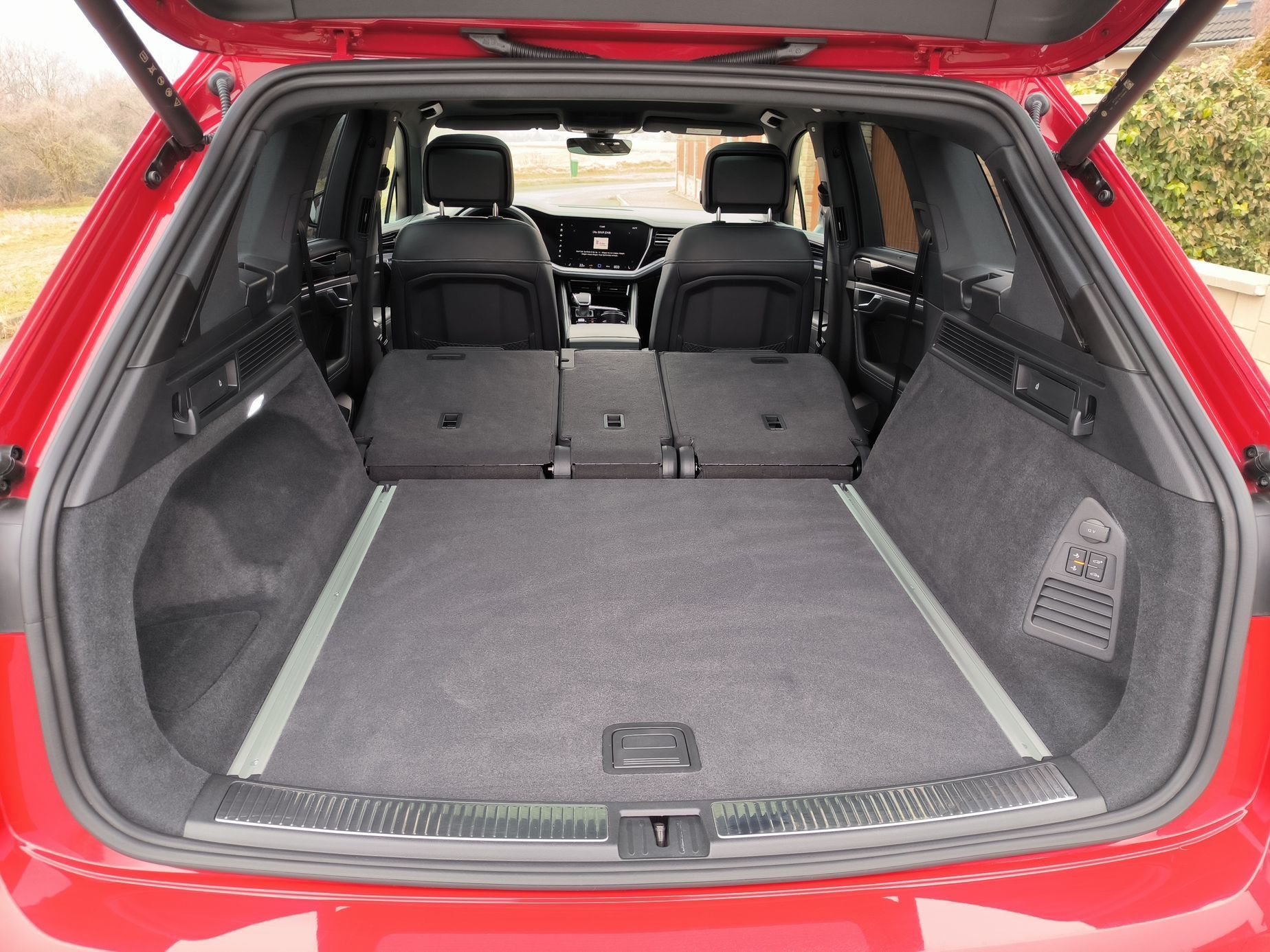 Volkswagen Touareg R Line 2024