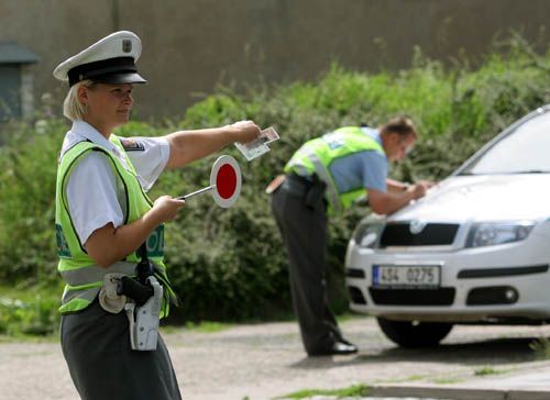 Policejní kontrola v Dlouhopolsku