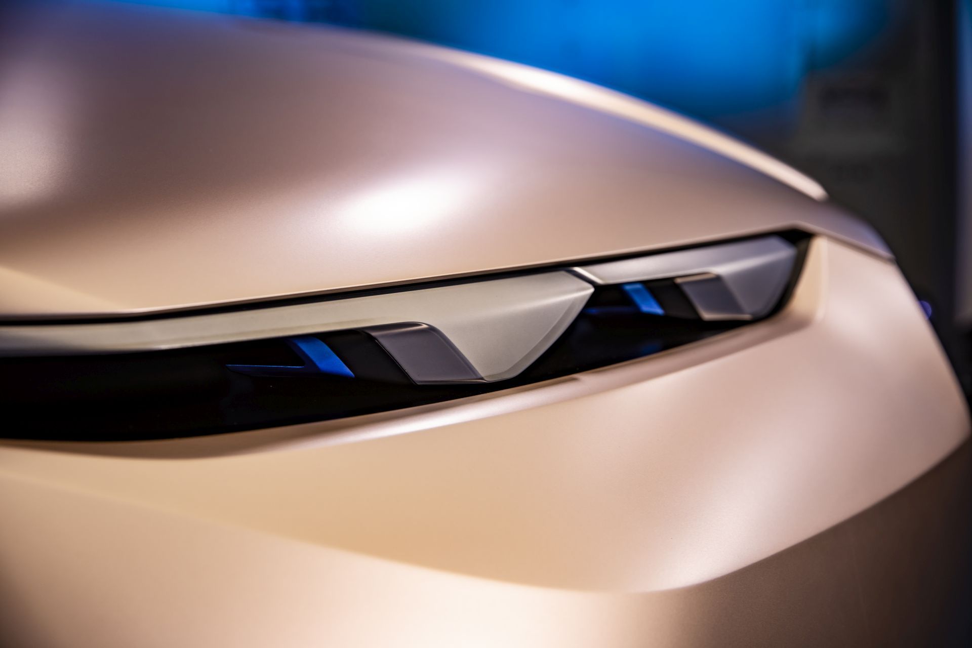 BMW Vision iNext používat od 17. 9.