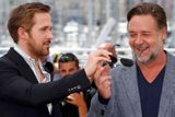 Ryan Gosling a Russell Crowe přijeli do Cannes představit svůj nový film Správní chlapi (The Nice Guys)