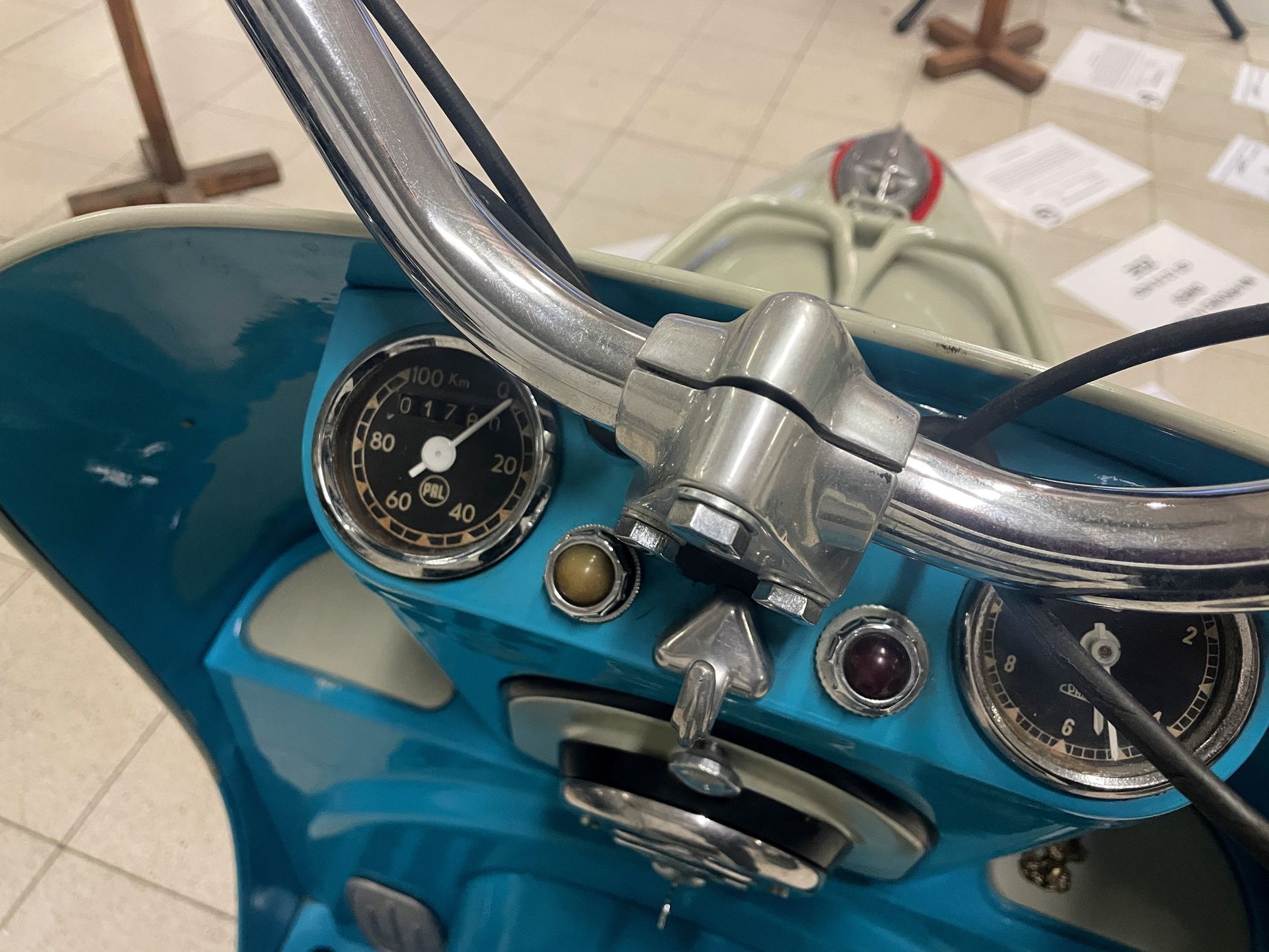Aukce auto-moto veteránů Retro Garáž Lysá nad Labem listopad 2023