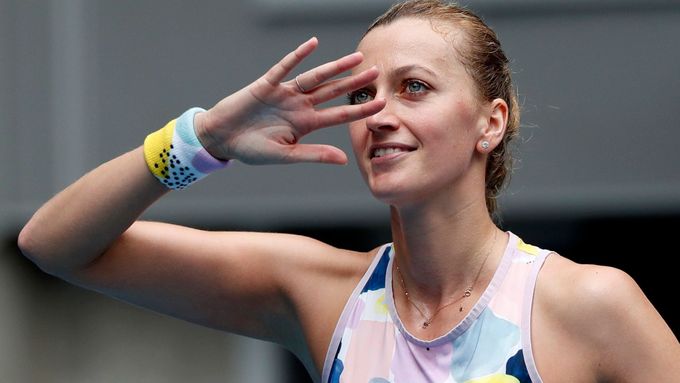 Petra Kvitová postoupila bez potíží do osmifinále Australian Open.