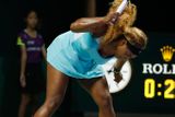 Psychická krize přišla na Serena Williamsovou v první sadě.