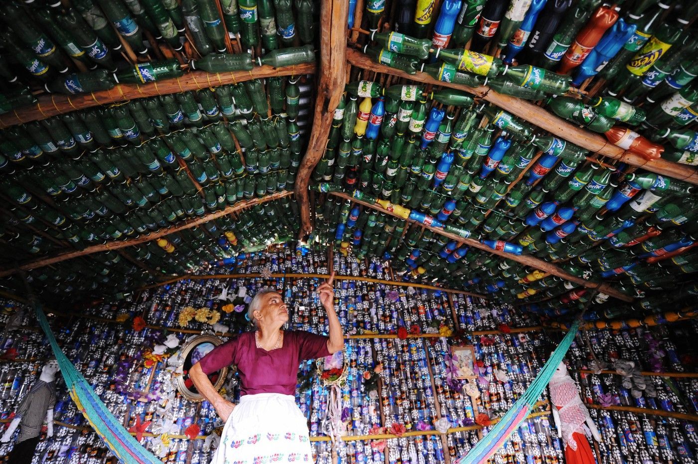 dům, plastové lahve, Peru, plast, stavba