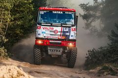 Buggyra na Dakar posílila, Macík má nový kamion, Prokop zapracoval na aerodynamice